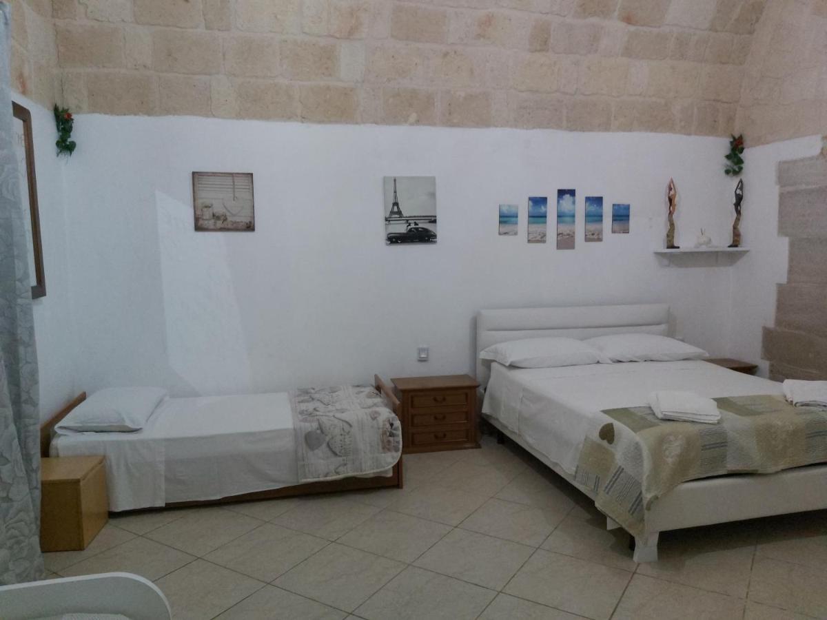 Bed and Breakfast La Stradina Трани Экстерьер фото